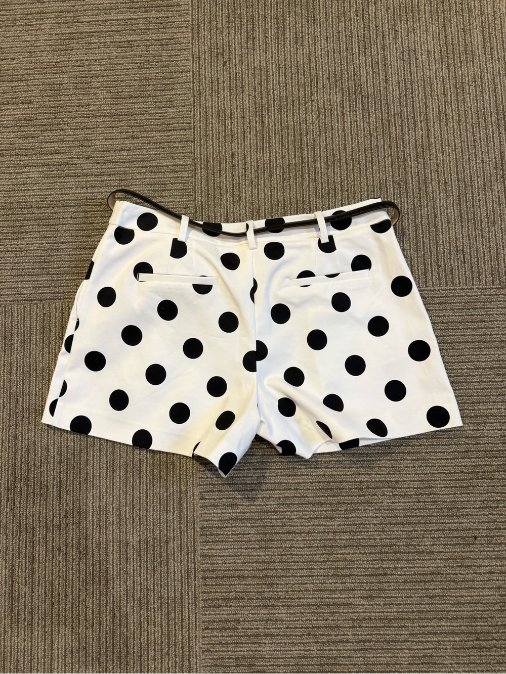 Zara Shorts - Picture 2 of 3